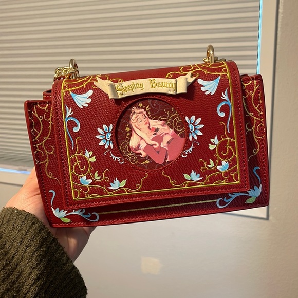 Sleeping Beauty Danielle Nicole Bag - Picture 2 of 3